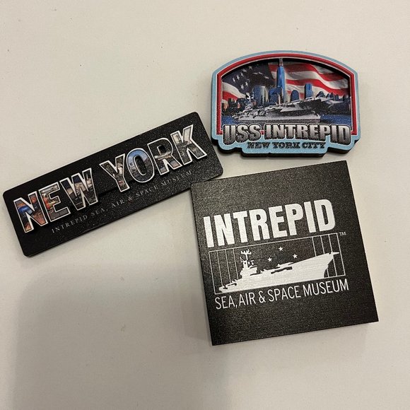 Magnets - Picture 3 of 6